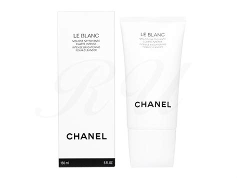 chanel le blanc 1974|Chanel le blanc intense.